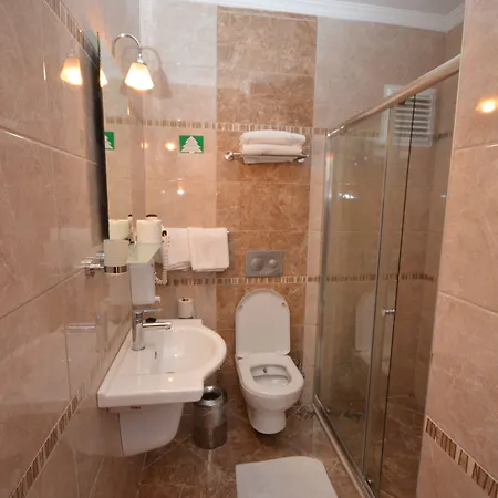 Saray Otel