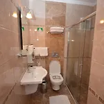 Saray Otel