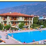 Otel Saray 2*