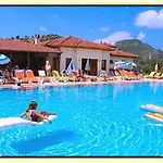 Saray Отель Олудениз