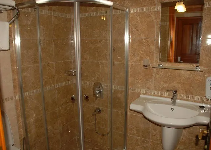 Saray Hotel